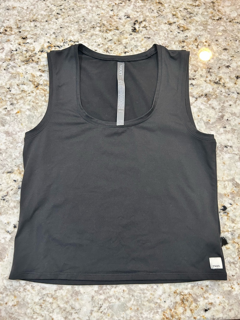 Vuori Black Scoop Neck Tank Top